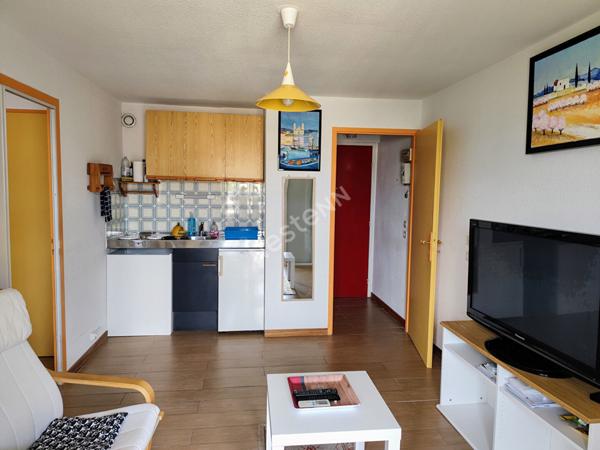 La Seyne sur mer Appartement de 2 pieces avec place de Parking privative au coeur des Sablettes