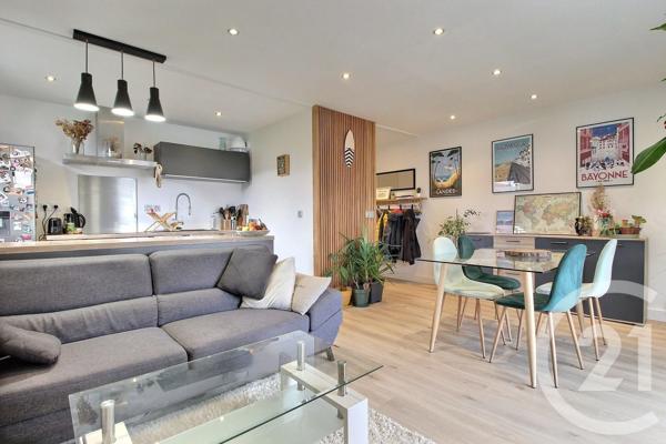 Appartement F3 à vendre  3 pièces - 63,08 m 2   THONON LES BAINS  - 74