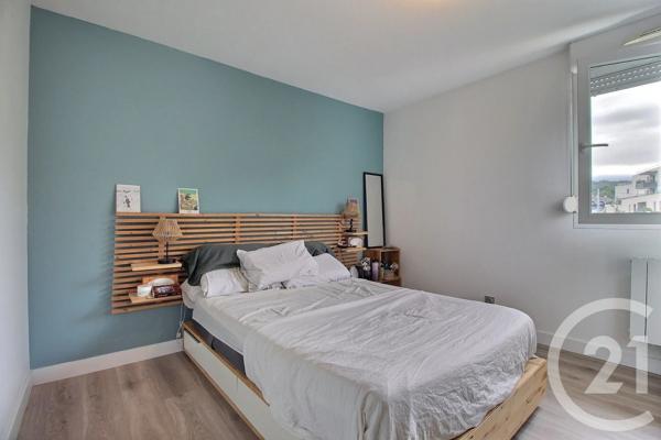 Appartement F3 à vendre  3 pièces - 63,08 m 2   THONON LES BAINS  - 74
