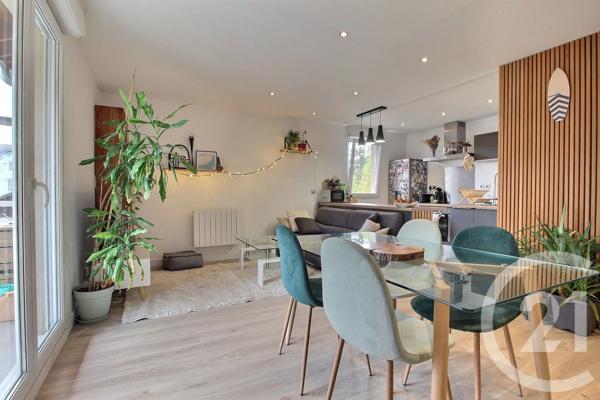 Appartement F3 à vendre  3 pièces - 63,08 m 2   THONON LES BAINS  - 74