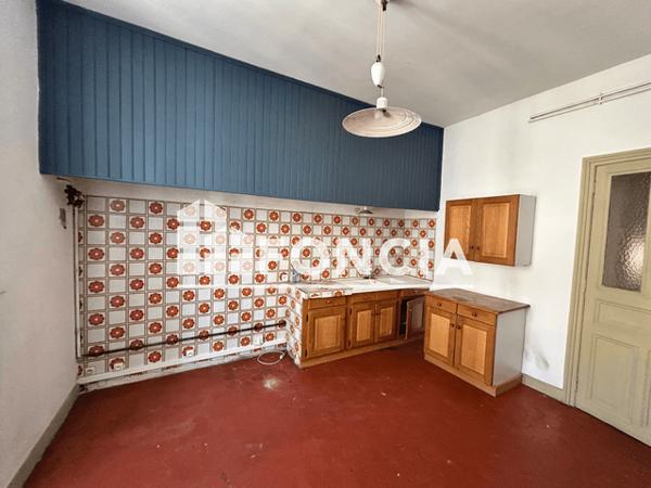 Location Appartement 4 pièces 115.7 m² - 15 RUE RAYMOND MARC Nimes Cedex 30000