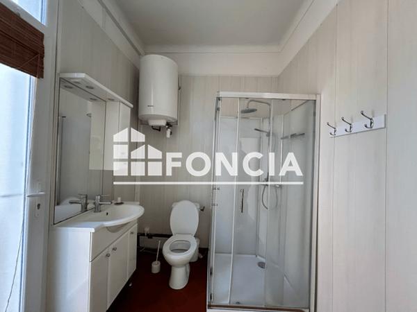 Location Appartement 4 pièces 115.7 m² - 15 RUE RAYMOND MARC Nimes Cedex 30000