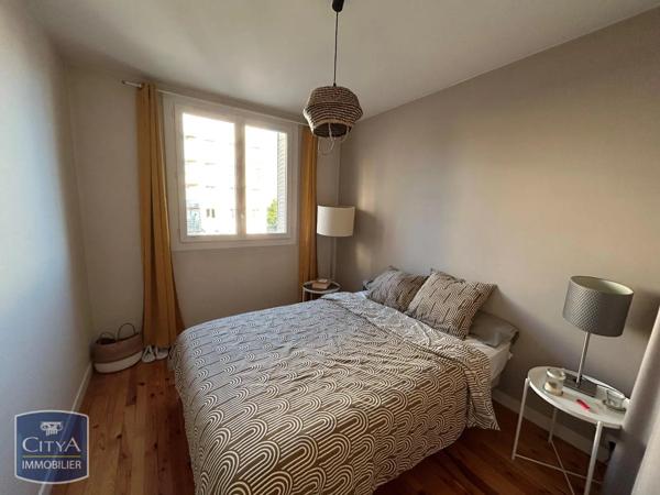 Appartement à louer 2 pièces 42m²