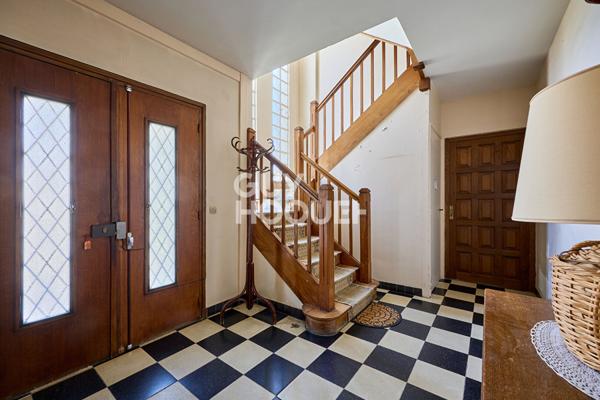 APPARTEMENT 100m² - PONT L'EVEQUE CENTRE