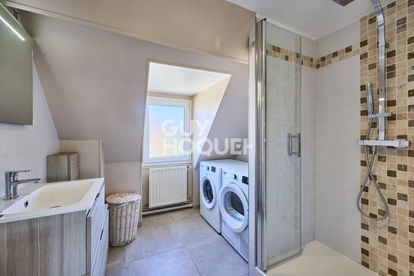 APPARTEMENT 100m² - PONT L'EVEQUE CENTRE