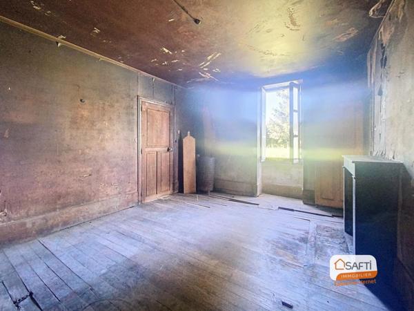 Maison ancienne en pierre à rénover