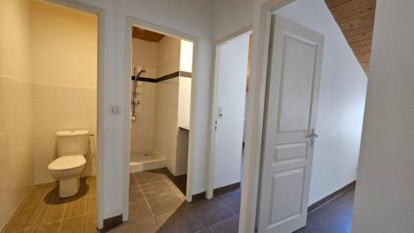AGEN 47000 Immeuble 10 pièce(s) 273.5 m2