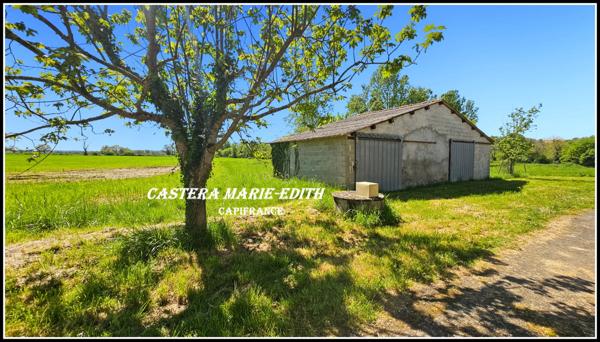 Propriete à BARRAN (GERS) AVEC MAISON GASCONNE EN PIERRES- 160 m² hab- sur 2,6 hectares + dépendances +PUITS