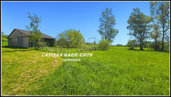Propriete à BARRAN (GERS) AVEC MAISON GASCONNE EN PIERRES- 160 m² hab- sur 2,6 hectares + dépendances +PUITS
