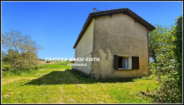 Propriete à BARRAN (GERS) AVEC MAISON GASCONNE EN PIERRES- 160 m² hab- sur 2,6 hectares + dépendances +PUITS