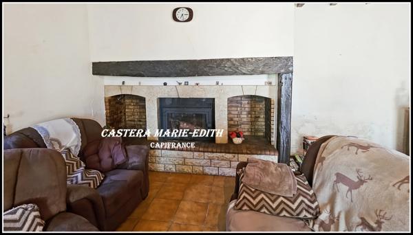 Propriete à BARRAN (GERS) AVEC MAISON GASCONNE EN PIERRES- 160 m² hab- sur 2,6 hectares + dépendances +PUITS