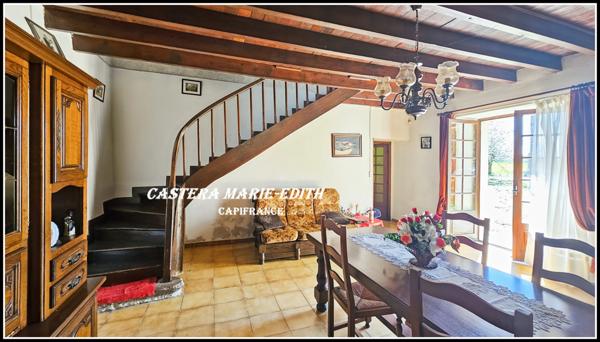 Propriete à BARRAN (GERS) AVEC MAISON GASCONNE EN PIERRES- 160 m² hab- sur 2,6 hectares + dépendances +PUITS