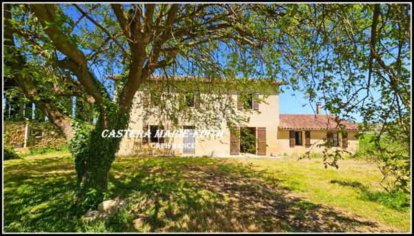 Propriete à BARRAN (GERS) AVEC MAISON GASCONNE EN PIERRES- 160 m² hab- sur 2,6 hectares + dépendances +PUITS