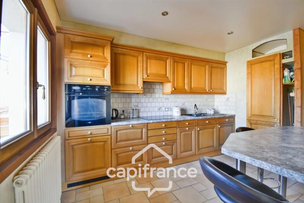 Maison à vendre 9 pièces avec appartement indépendant LES ROUSSES (39)