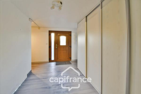 Maison à vendre 9 pièces avec appartement indépendant LES ROUSSES (39)