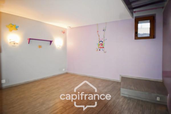 Maison à vendre 9 pièces avec appartement indépendant LES ROUSSES (39)