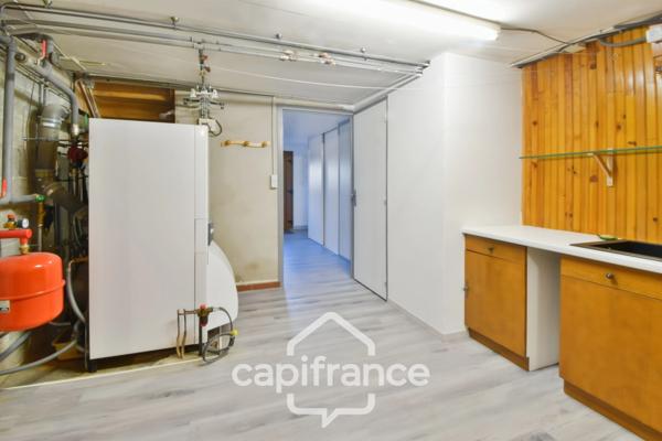 Maison à vendre 9 pièces avec appartement indépendant LES ROUSSES (39)