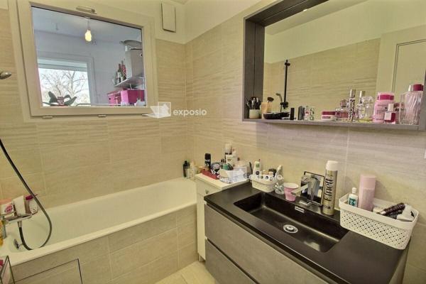 Appartement T3 en excellent état avec garage et stationnement ? Niort