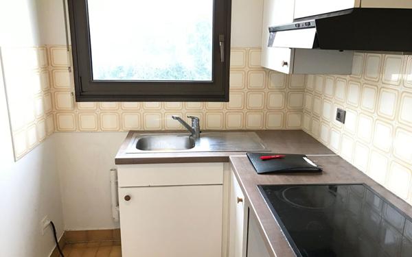 Appartement à louer    1 pièce • 29,56 m2 Bourg-la-Reine