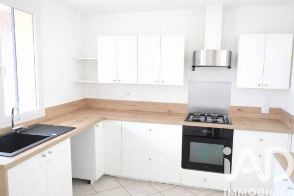 Maison à vendre 6 pièces 123 m² Caissargues
