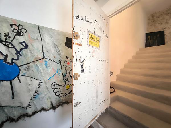 Maison de caractère avec vue sur l'abbaye de Lagrasse, village classé