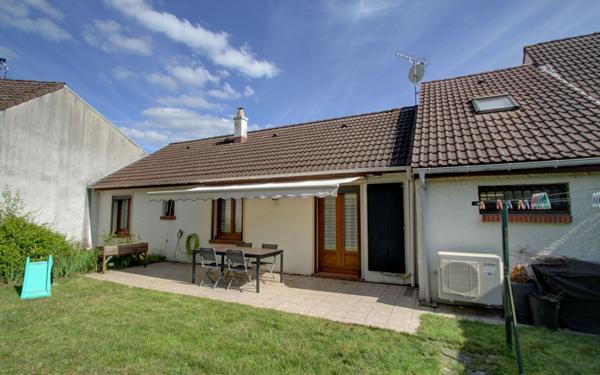 Maison à vendre    4 pièces • 81 m2 Saint-Denis-en-Val
