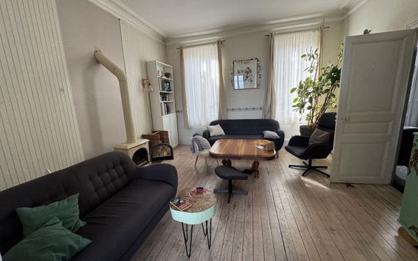 Maison à vendre    7 pièces • 190 m2 Laon