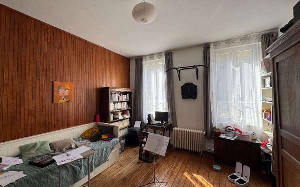 Maison à vendre    7 pièces • 190 m2 Laon