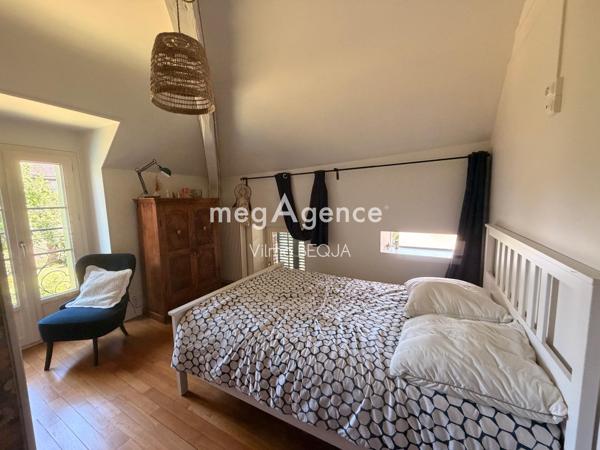 Maison à VILLENEUVE-SUR-YONNE, 89500 - 11 pièces 285m²