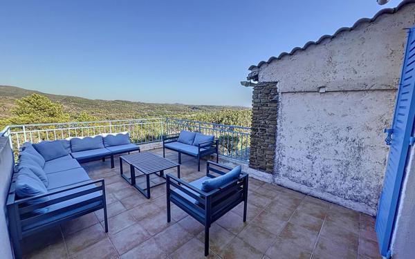 Maison à vendre    5 pièces • 120 m2 Fréjus