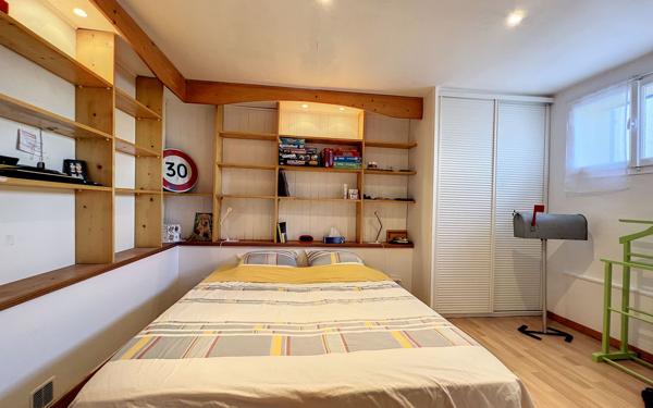 Maison à vendre    5 pièces • 120 m2 Fréjus