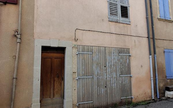 Maison à vendre    2 pièces •  Riez