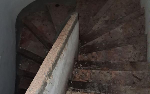 Maison à vendre    2 pièces •  Riez