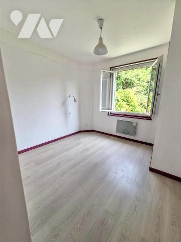 Villa de 5 chambres proche du centre