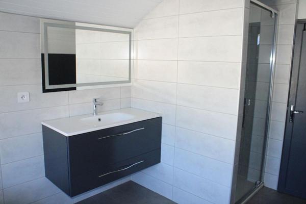 Maison Langogne avec appartement indépendant et jardins