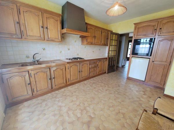 Pavillon à vendre à Alluyes dans l'Eure-et-Loir (28800), ref : RCS/781   
Pavillonnaire