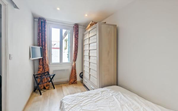 Appartement à vendre    2 pièces • 27,01 m2 Cannes