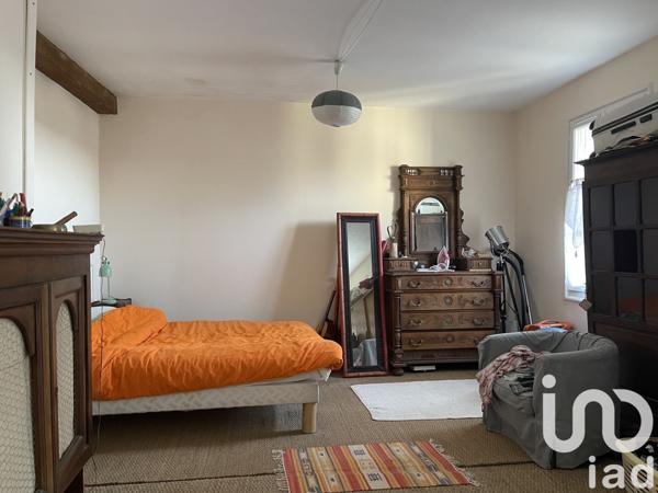 Maison 4 pièces de 75 m² à Cinq-Mars-la-Pile (37130)