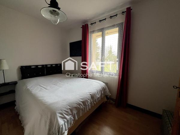 Pavillon 4 chambres dans le centre de DANGE SAINT ROMAIN