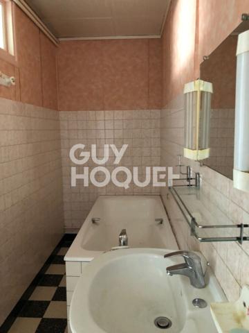 Maison à vendre à PERONNE- Idéale pour investisseur !