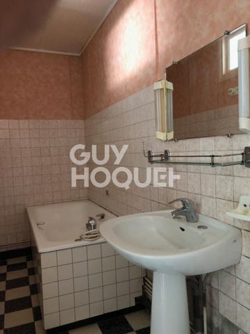 Maison à vendre à PERONNE- Idéale pour investisseur !