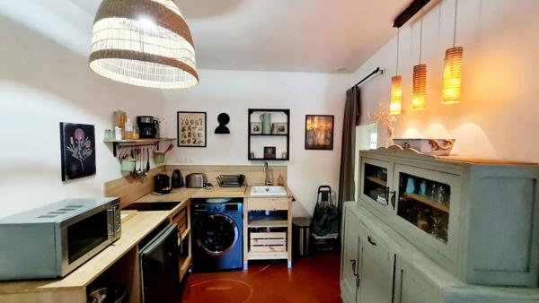 Maison de village Balaruc Les Bains 5 pièce(s) 96 m2 avec extérieur