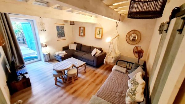 Maison de village Balaruc Les Bains 5 pièce(s) 96 m2 avec extérieur