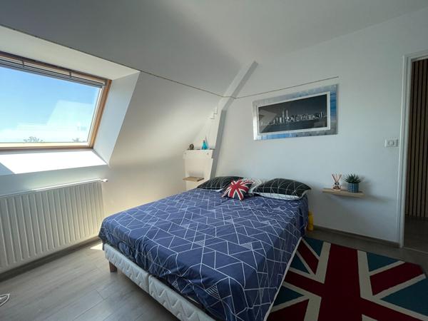 LIFFRÉ - MAISON de 115m² habitable,130m² au sol, 550m² de parcelle avec piscine chauffée, 7 pièces, 4 chambres et une pièce dressing