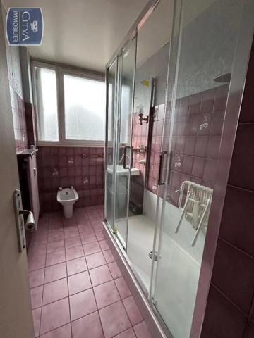 Appartement à vendre 4 pièces 82.12m²