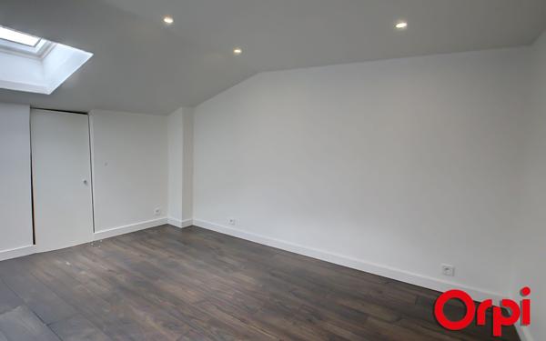 Maison à vendre    5 pièces •  La Tour-du-Pin