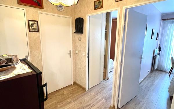Appartement à vendre    3 pièces • 68,81 m2 Le Plessis-Trévise