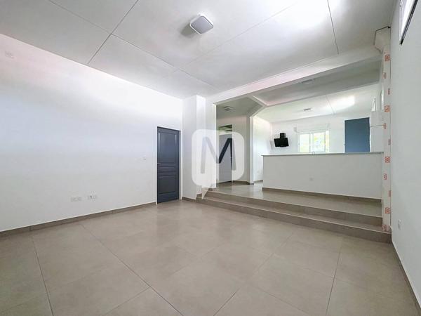 DPT GUYANE, à louer RÉMIRE-MONTJOLY Appartement T2 de 58,01 au 1er étage
