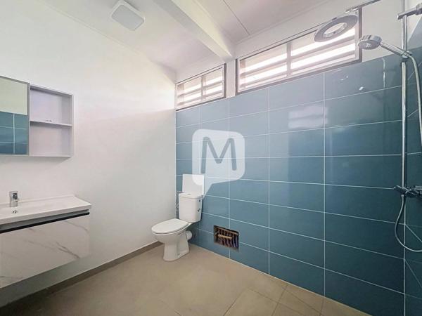 DPT GUYANE, à louer RÉMIRE-MONTJOLY Appartement T2 de 58,01 au 1er étage