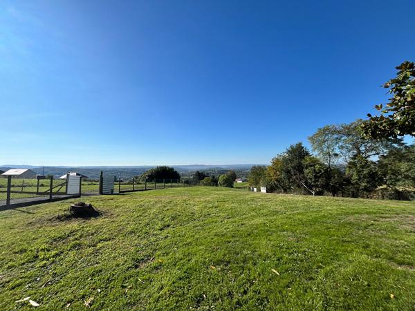 Maison 6 pièces - Donzenac- Vue imprenable sur la vallée
